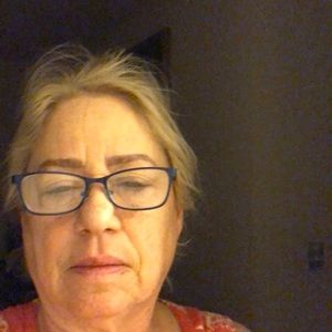 Meet your Posher, Evelyn